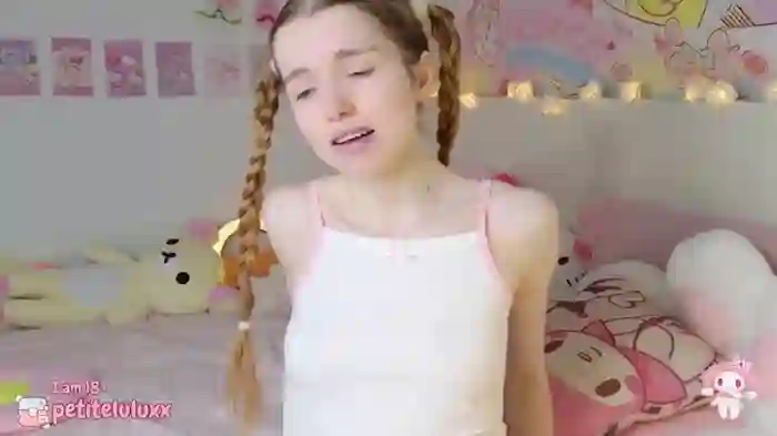 petiteluluxx