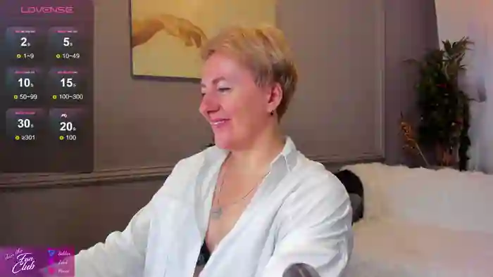 Nika_Smit