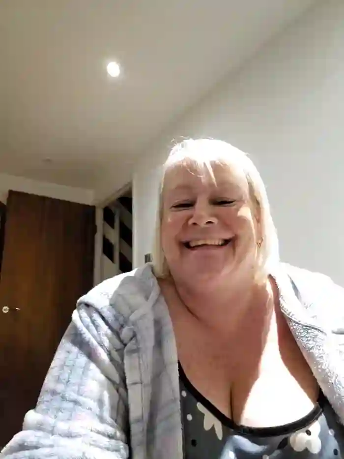 ANNIE_XXXUK