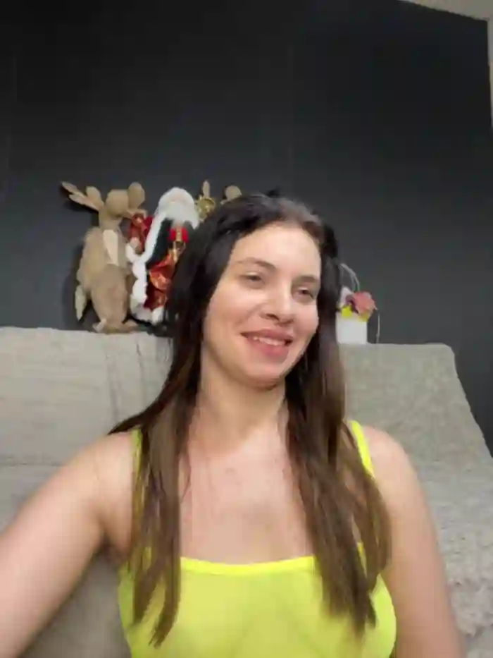 CurlyLara
