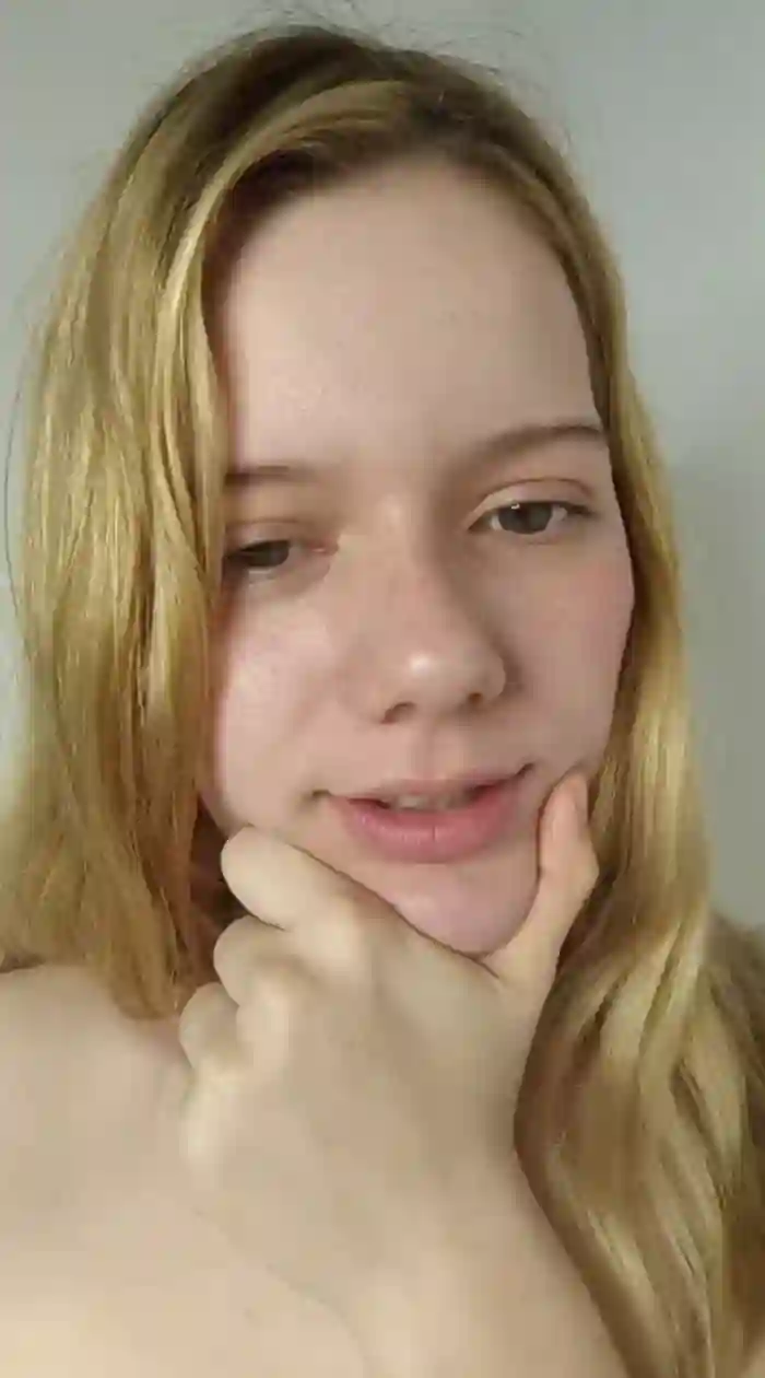 NicoleCut