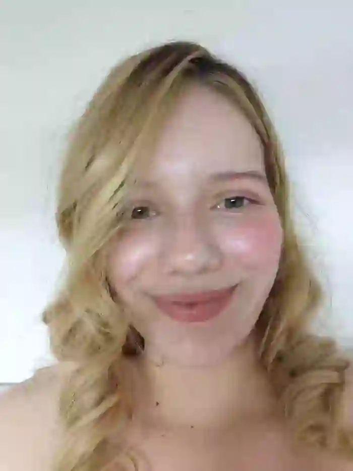 NicoleCut