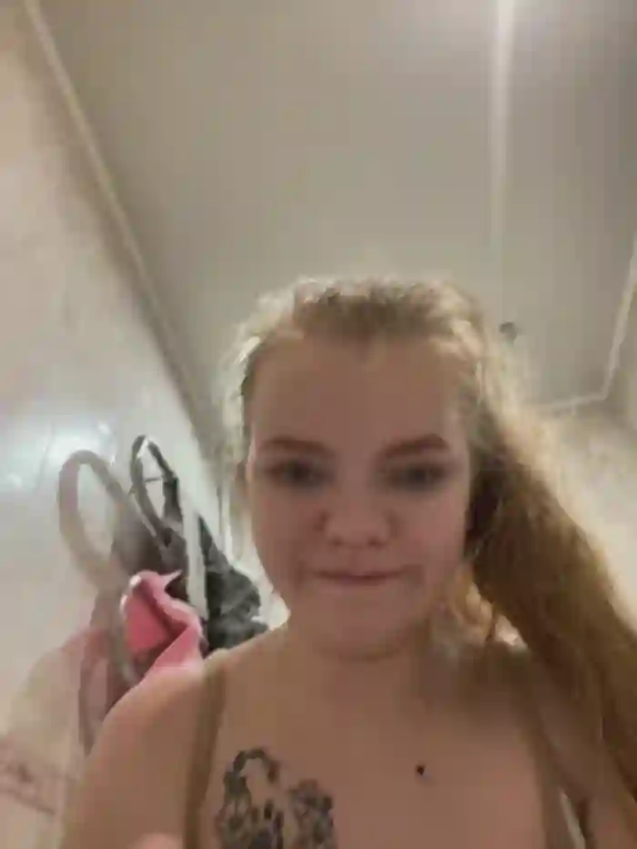 _bella_121