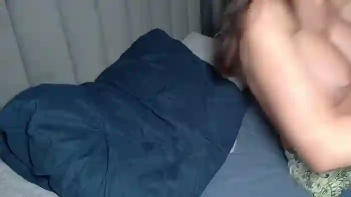 busty-milf-harper
