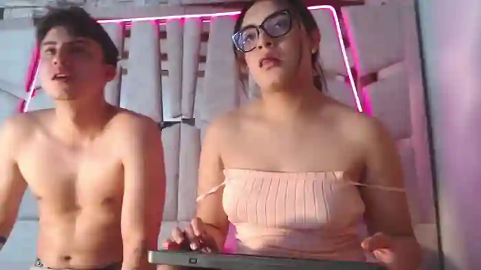 mia_and_austin