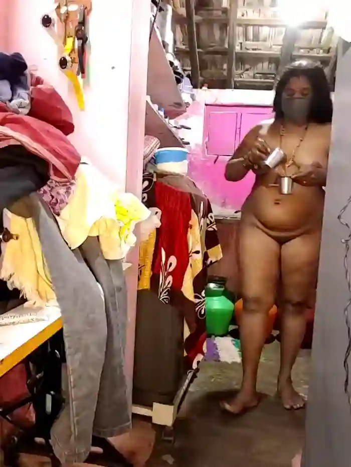 tamilvillagecouple1