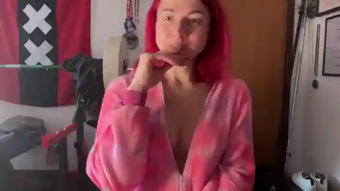 Nikky_Divine