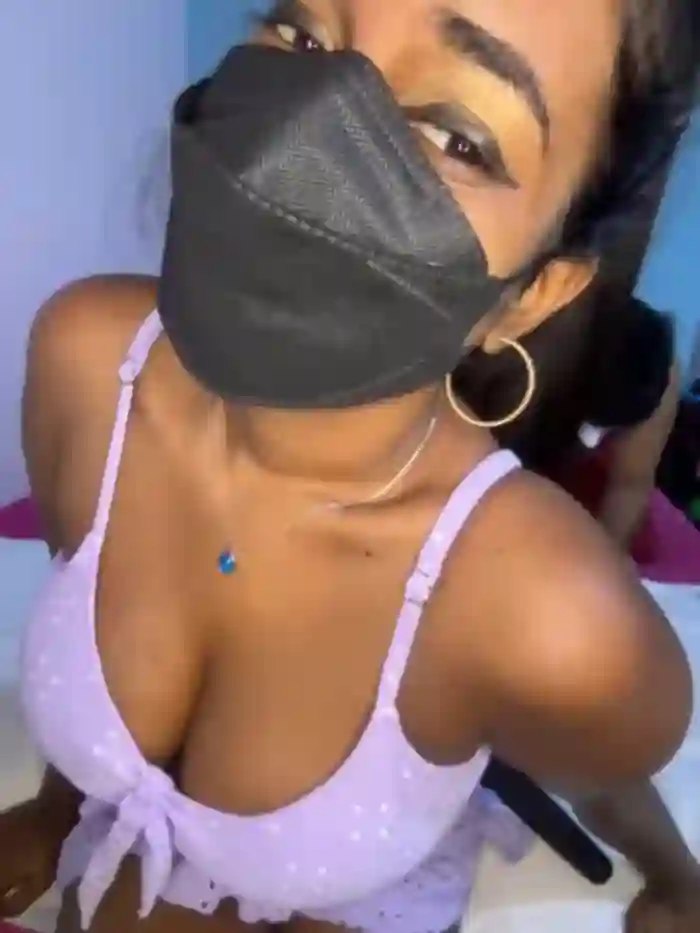 Naughty_Shashi