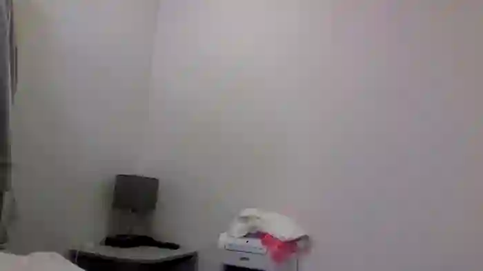 BritishJuicyAva
