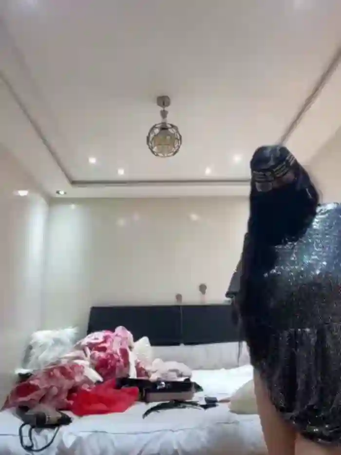jyjyelamira