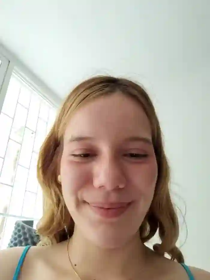 NicoleCut