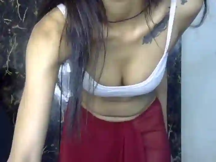 MAAYRA_09