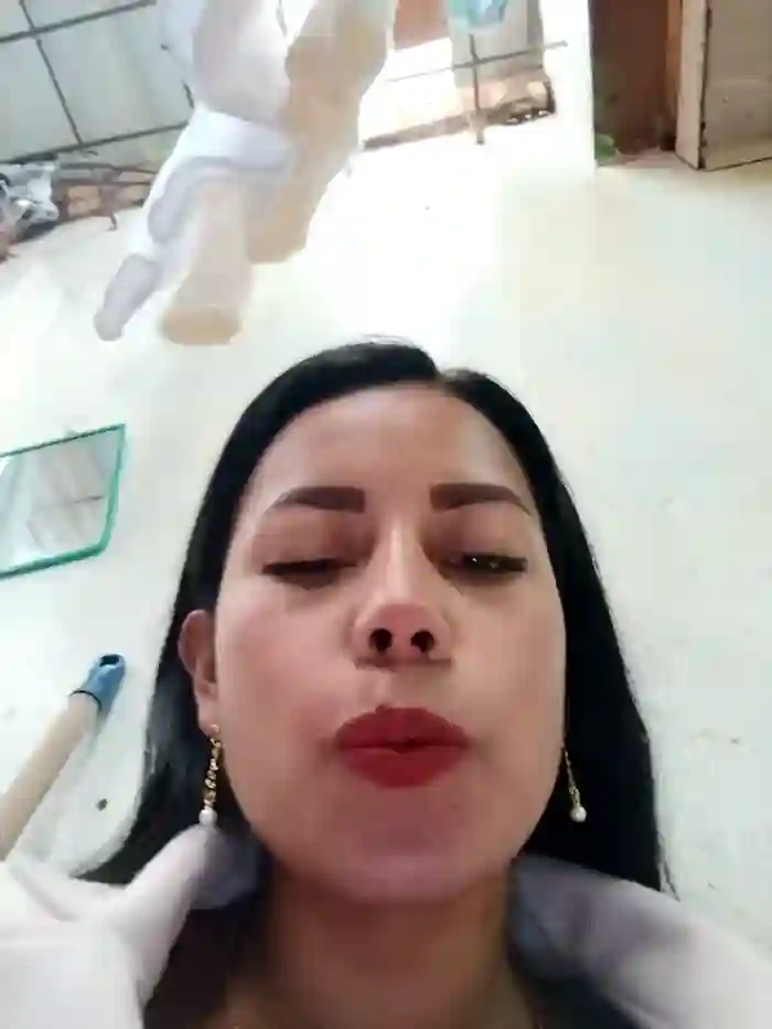 _andrea30
