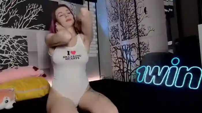 niki7377