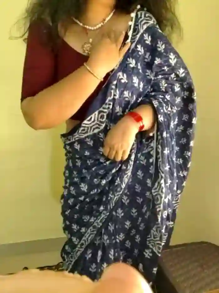 Mallu_MayaMadhav