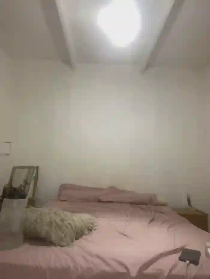 IamSluttyMica