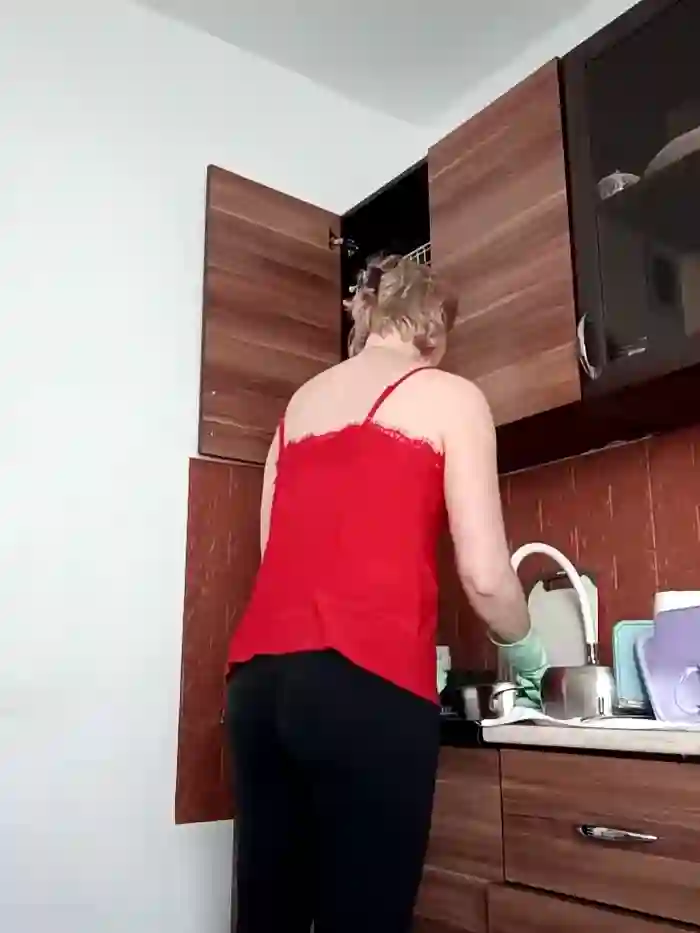 stellahere8