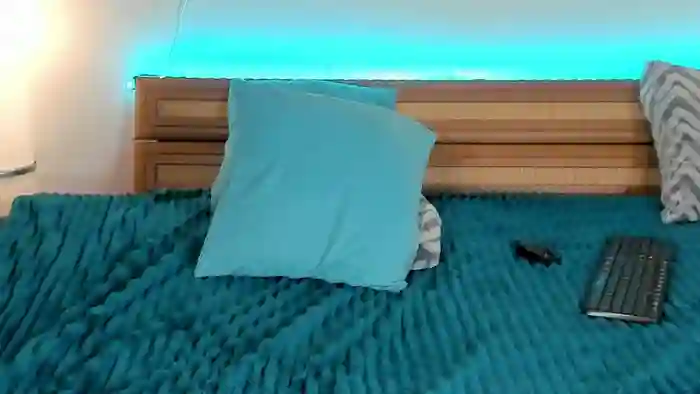 _BellaWhite