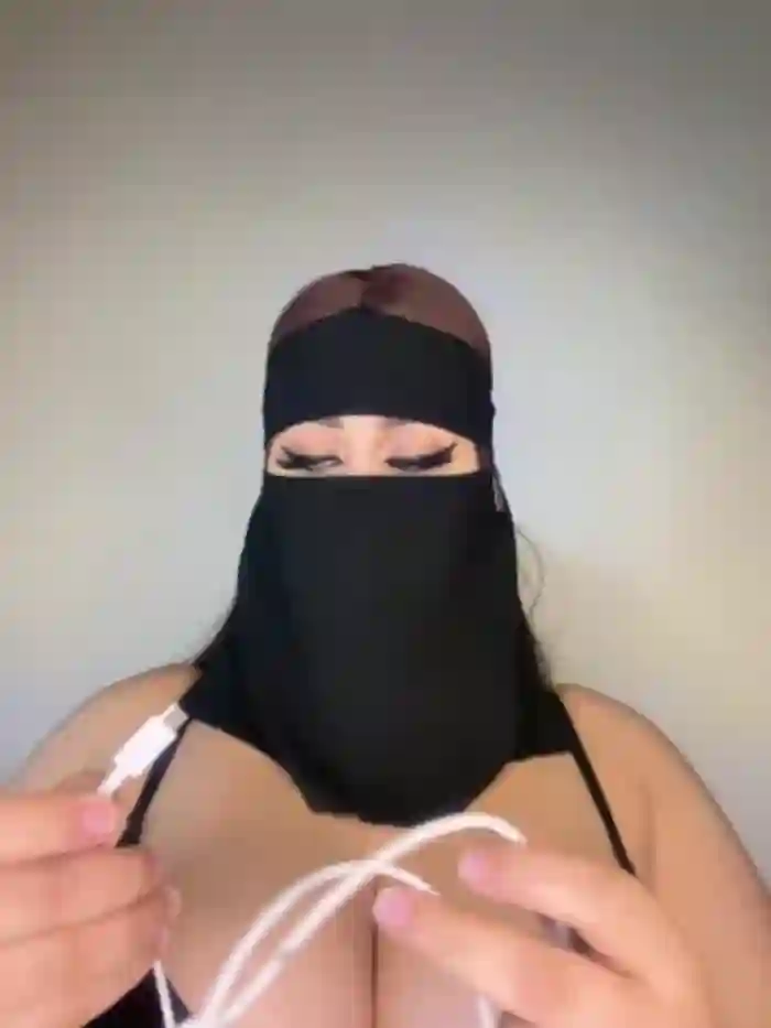 QueenDina777