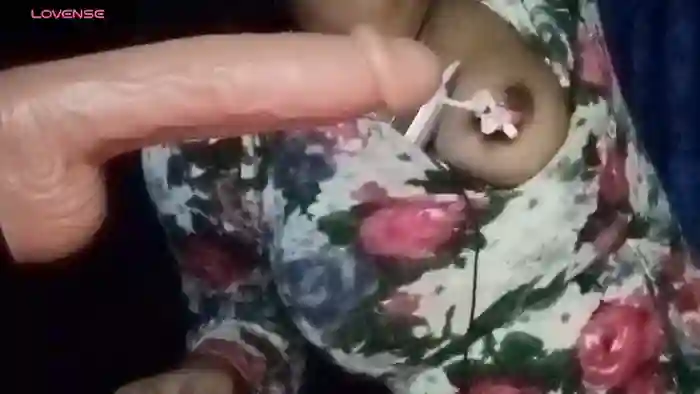 Sheela_oshovadi