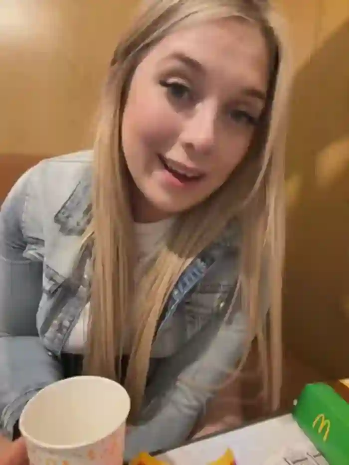 CherryAuroraa