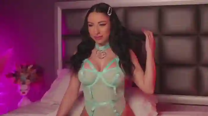 Anais_Bloom