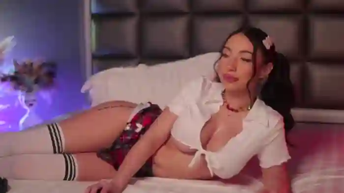 Anais_Bloom