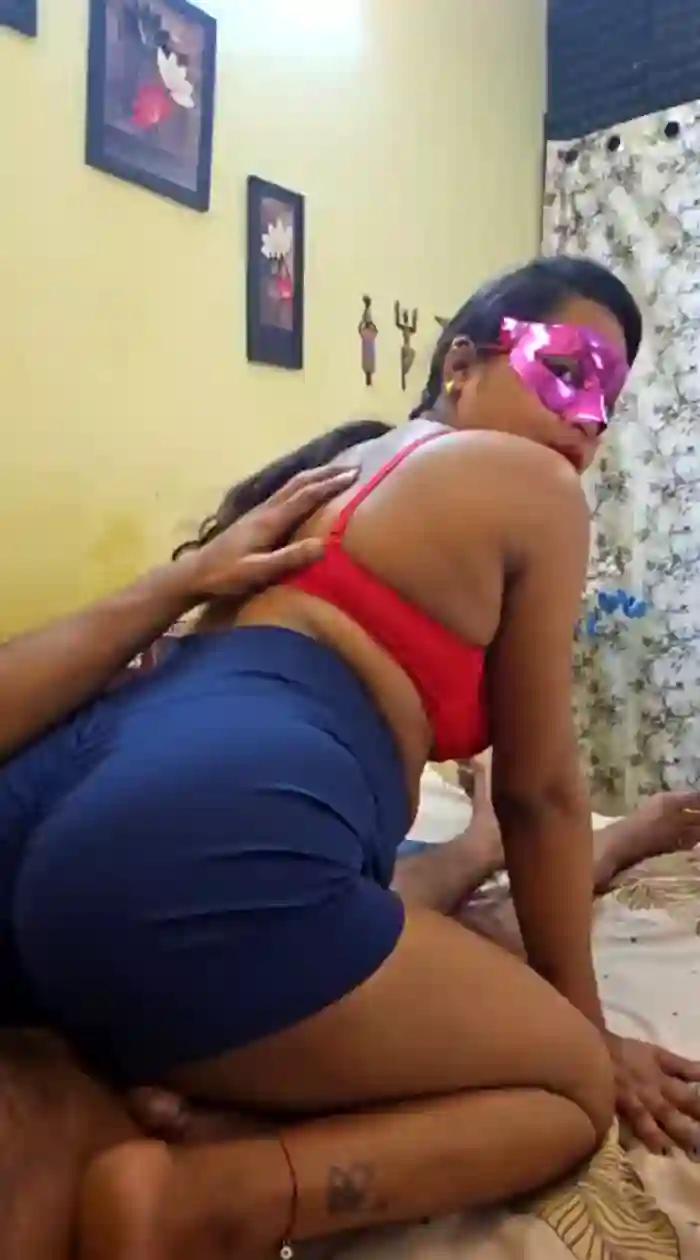 Queen_Anushka69