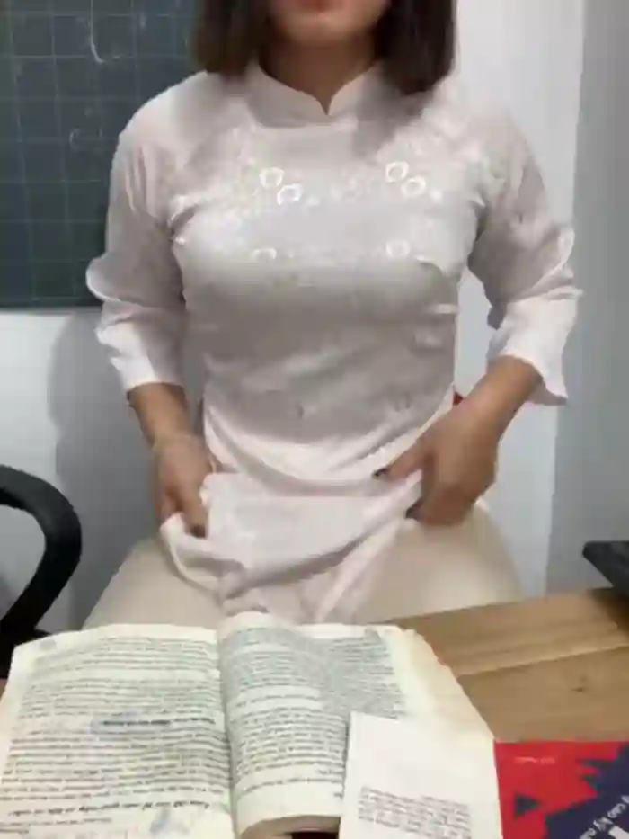 Schoolgirl_6969
