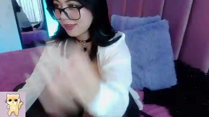 Zoe_Benson