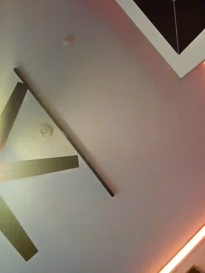 Hornyblond_Bella