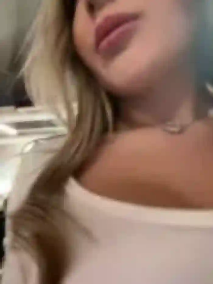 Alexa_seexy1
