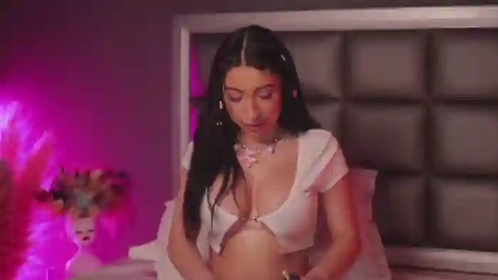 Anais_Bloom