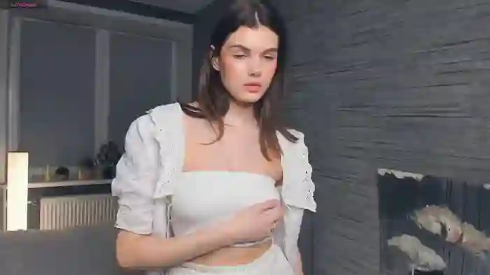 FloraDobb