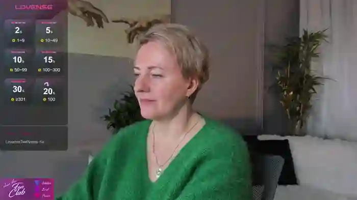 Nika_Smit