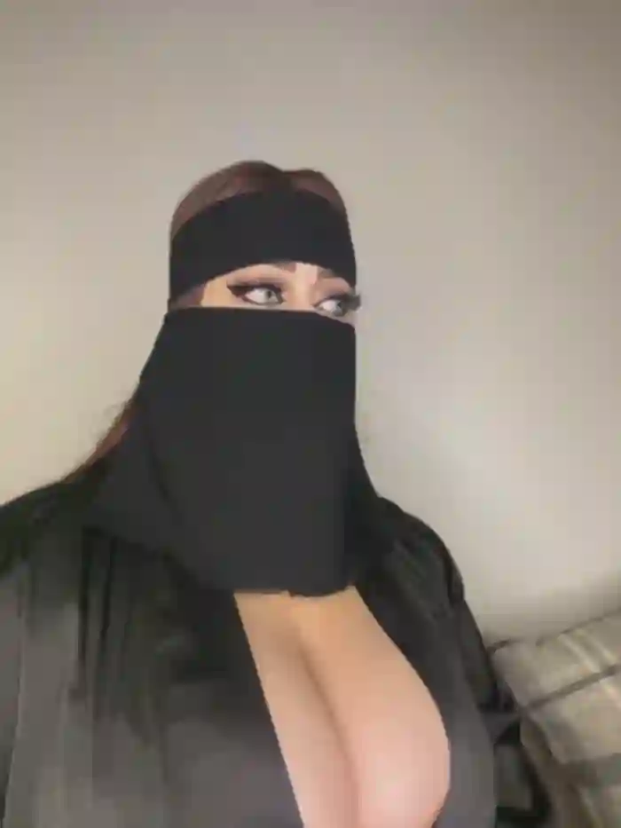 QueenDina777