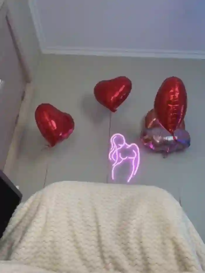 NickiLike