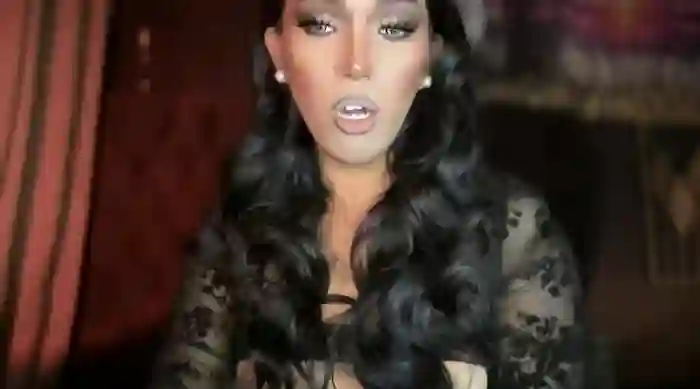 Lo_la_69