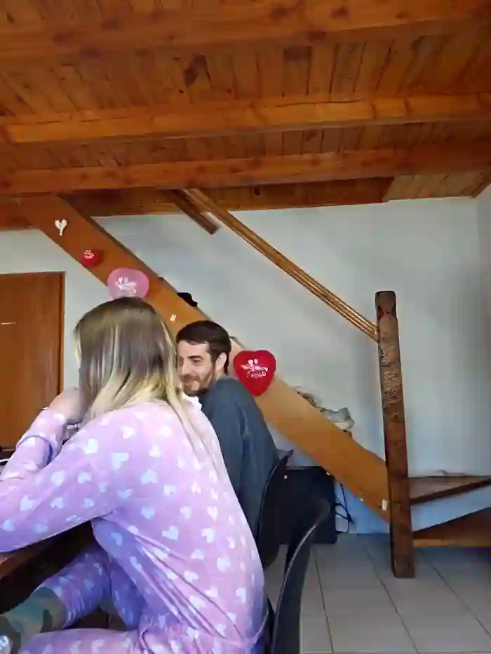 Elnonoykeila77