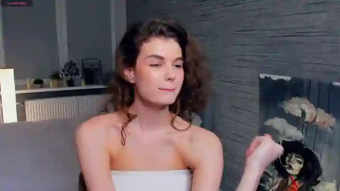 FloraDobb