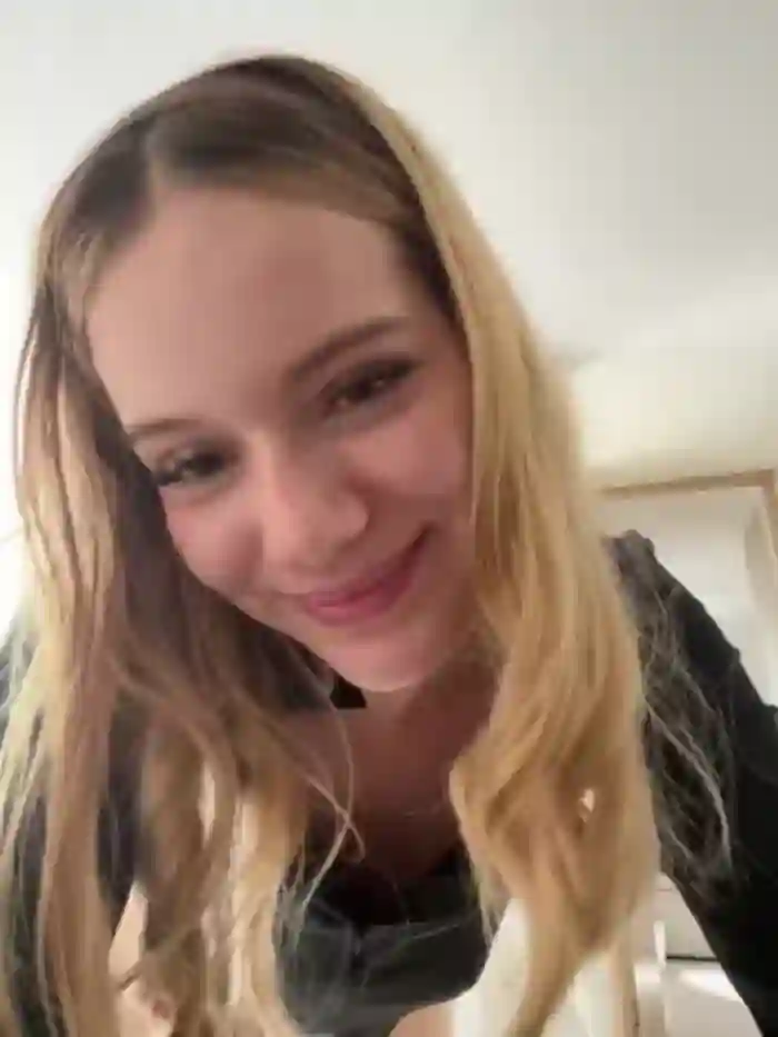 NicoleCut