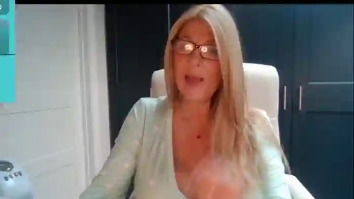 CurvyDanishGoddessXX