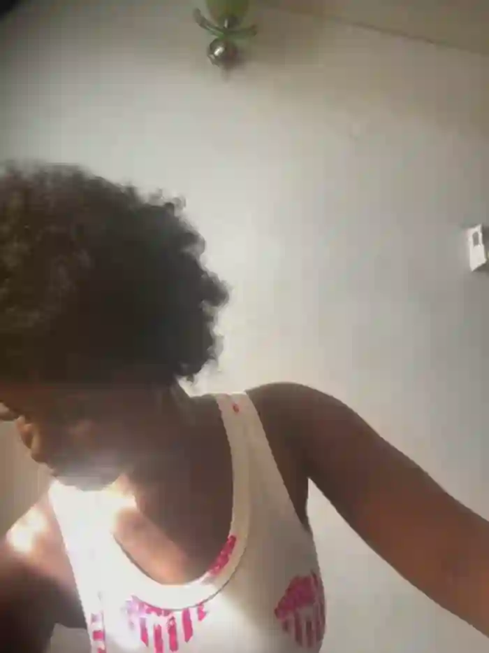 t-Booty_risky_