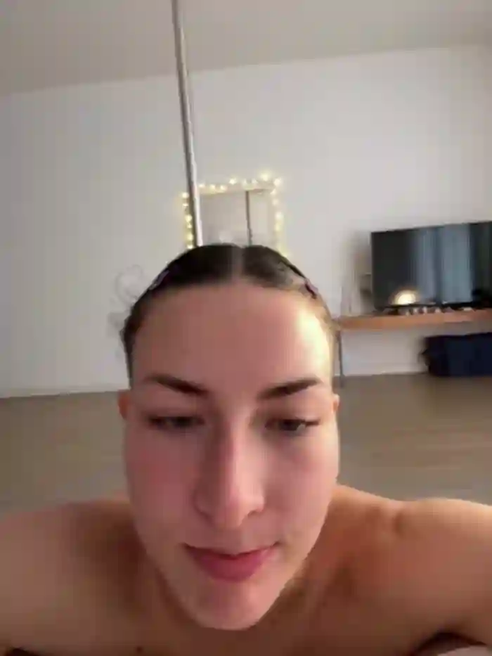 _ExoticGirl
