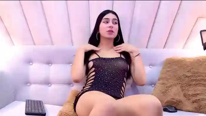 AlinaSimons