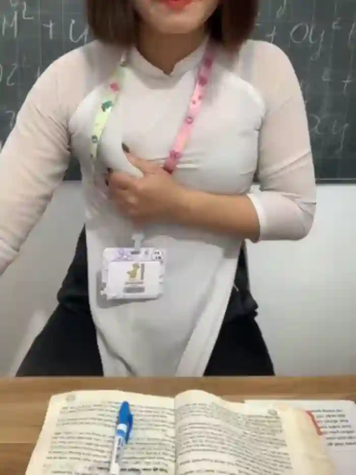 Schoolgirl_6969