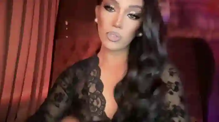 Lo_la_69