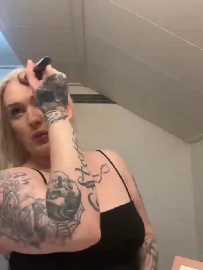 QueenOfFknBj