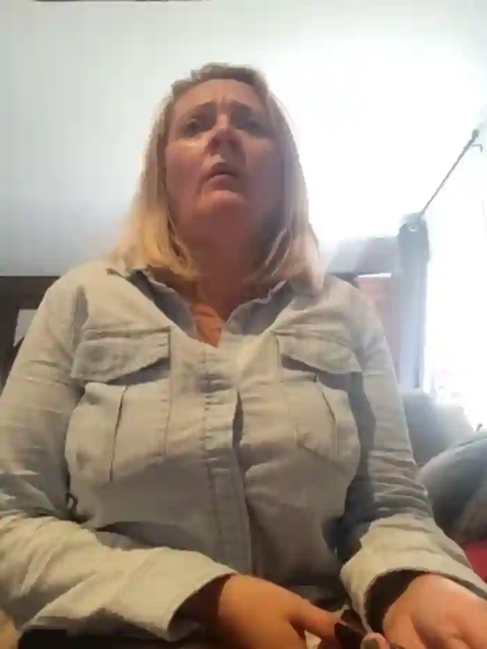 lady_charlyne
