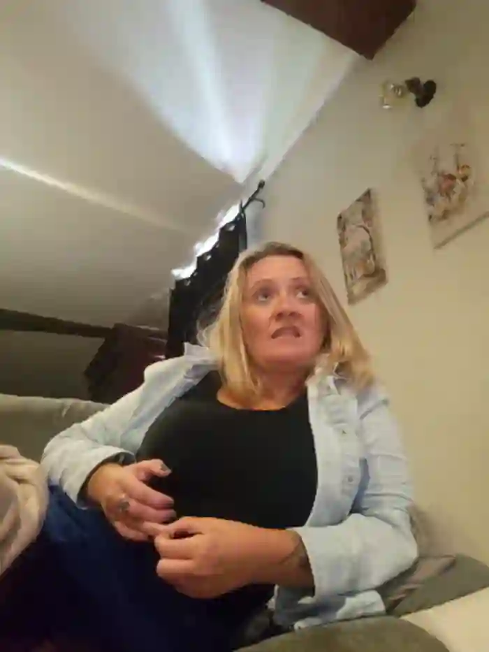 lady_charlyne